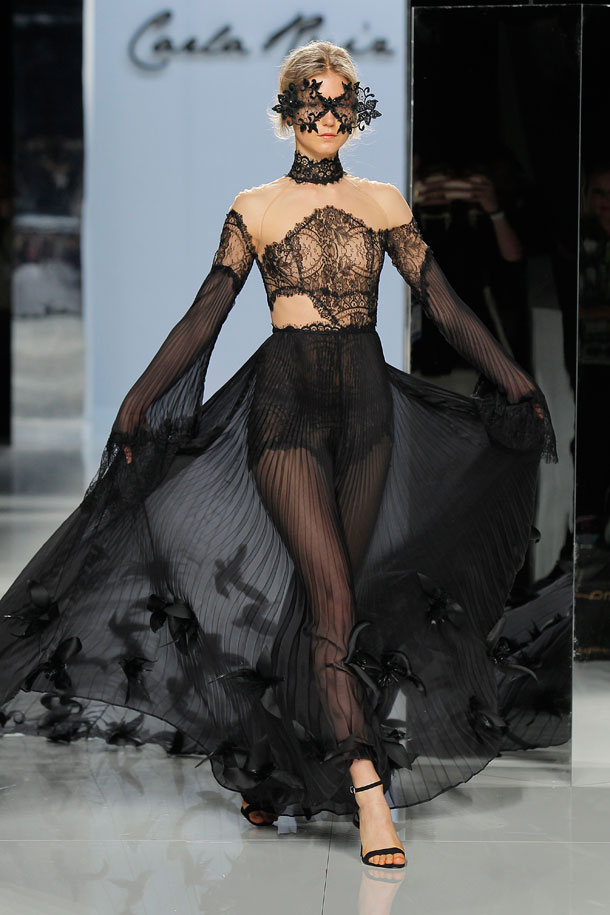 ilovebrides.pt Carla Ruiz 2018 Barcelona Bridal Fashion Week 2017